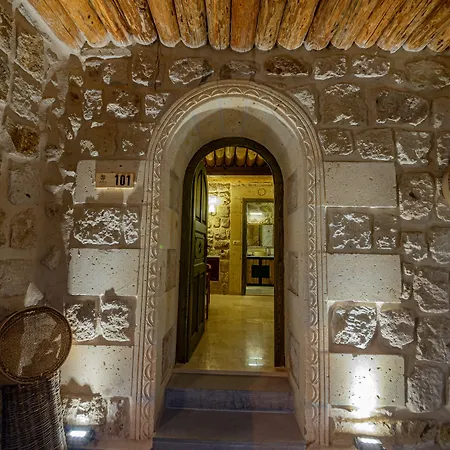 ホテル Janus Cappadocia ネヴシェヒル